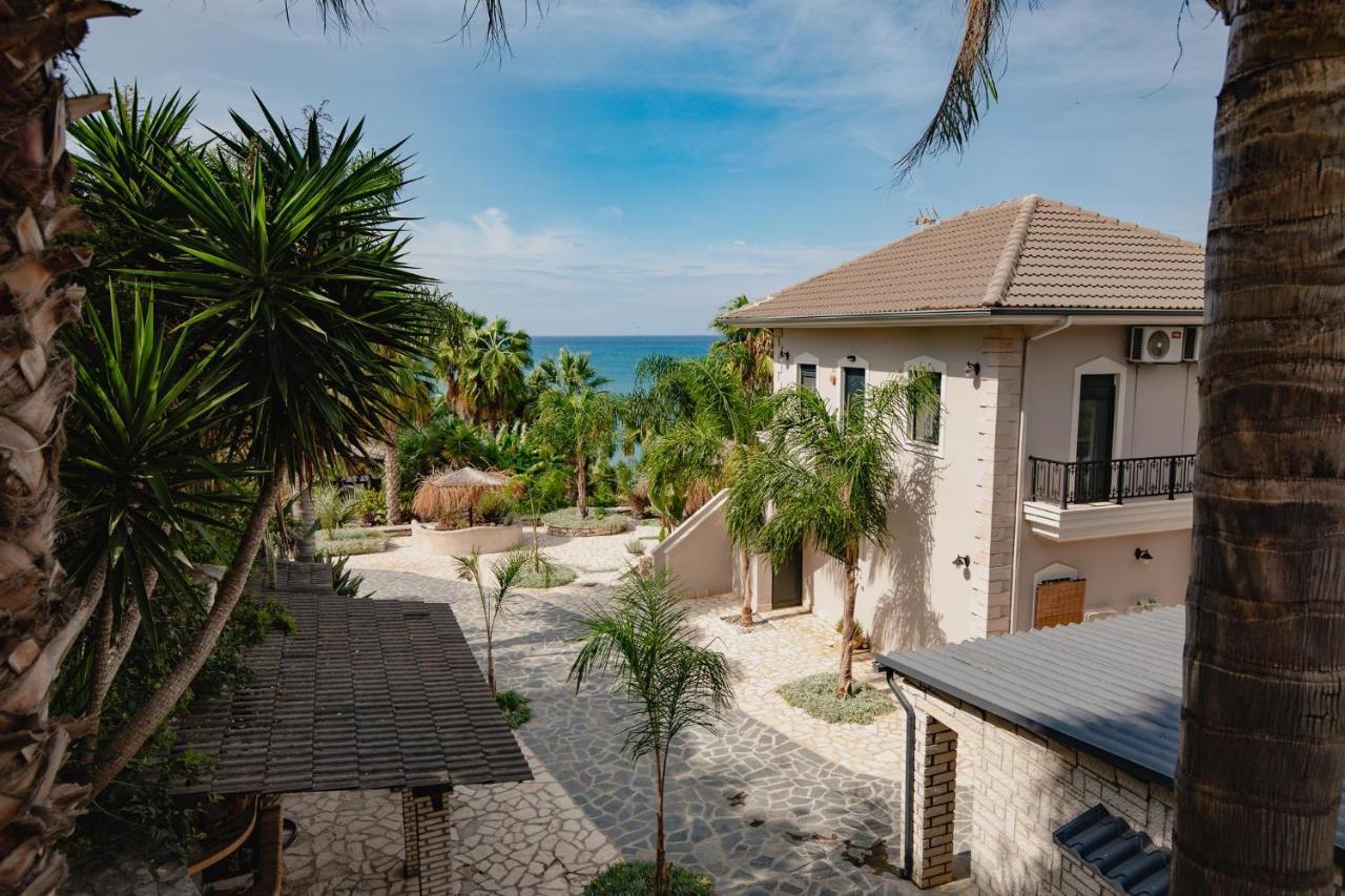 Orraon Lux Aparts K Apartment Preveza Ngoại thất bức ảnh